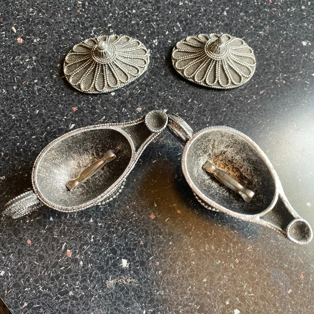 Vintage Florenza Aladdin Genie Lamp Trinket Ring Pill Box Set of 2 Silver Tone